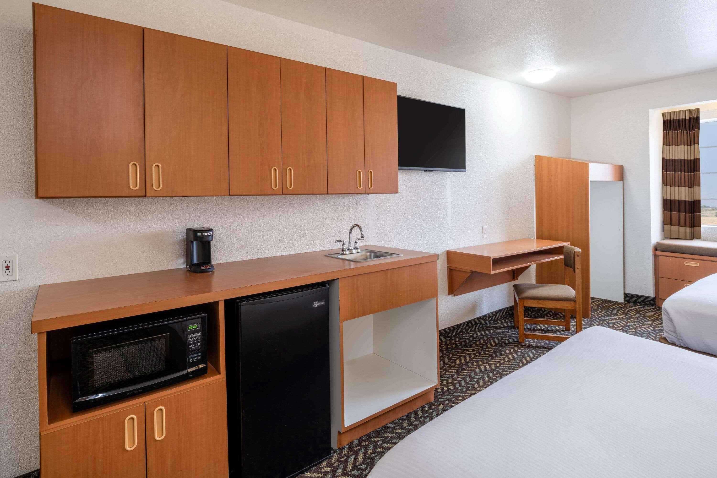 Microtel Inn & Suites By Wyndham Salt Lake City Airport Extérieur photo